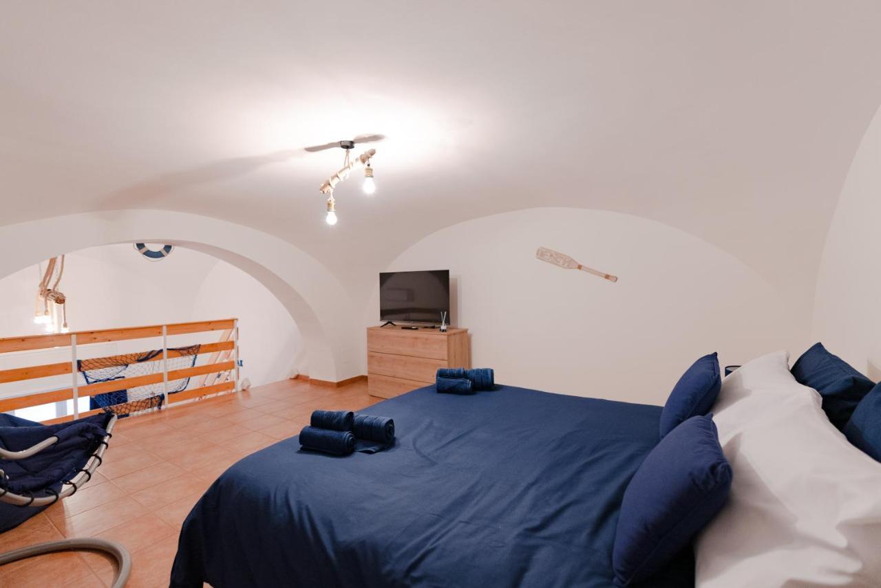 Blue Angel Oak - Apartment Bari Ngoại thất bức ảnh